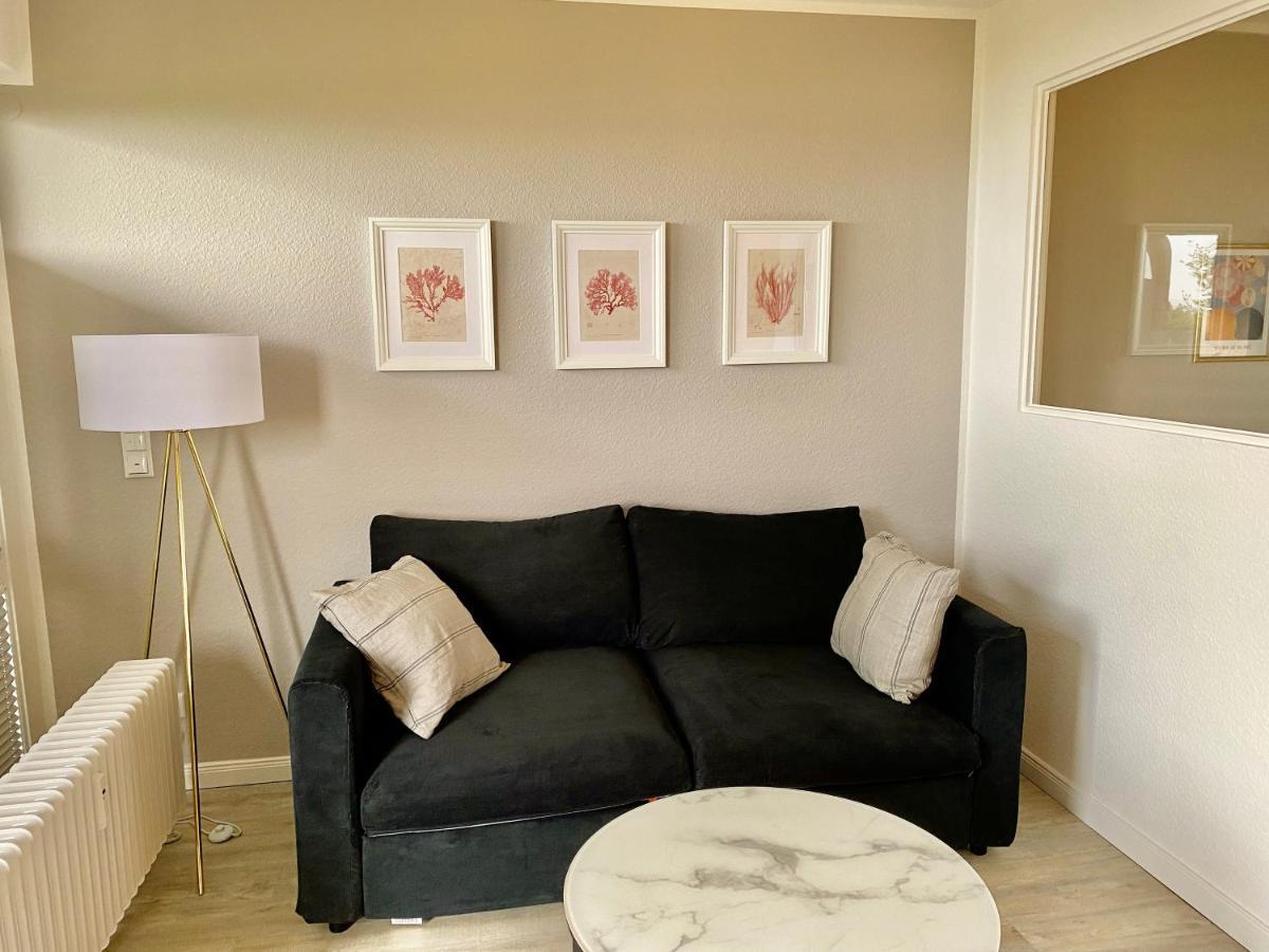 Moderne 3-Zi-Wohnung Mit Meerblick Direkt Am Strand 沙博伊茨 外观 照片